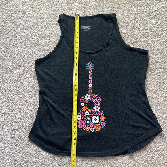 Guitar Tank - Picture 5 of 6